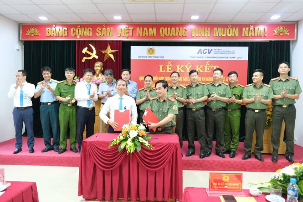 Lễ ký kết Quy chế phối hợp bảo đảm an ninh, an toàn hàng không tại Cng Hàng không Thọ Xuân